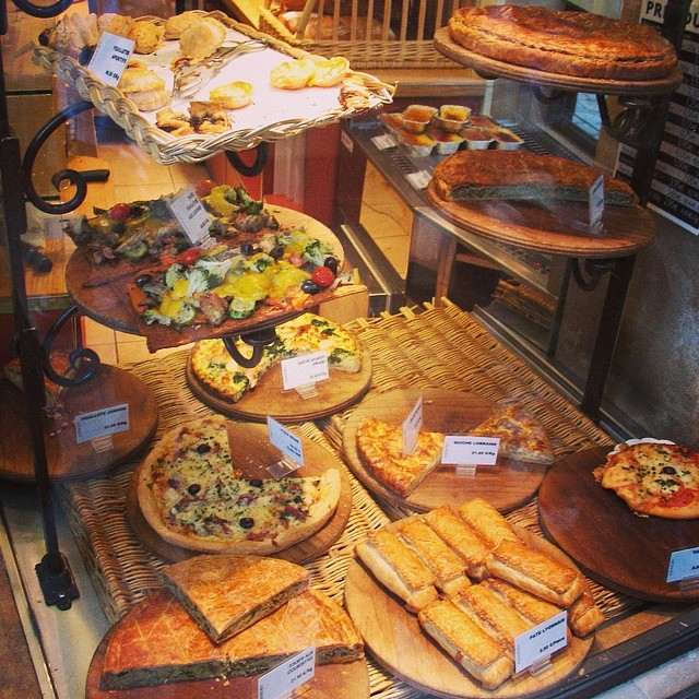 A pic from the summer of 2008 of one of the goodie shops in Nice France I frequented far too much…whoops! 20 pounds later I had to figure out how to get my appetite under control! A new post with the lifestyle tricks I live by now to never feel that kind of insatiable hunger again will be up on the blog later today! #food #hunger #France #weightloss #healthylifestyle #backtoNice #vlxlife VLXlife.com